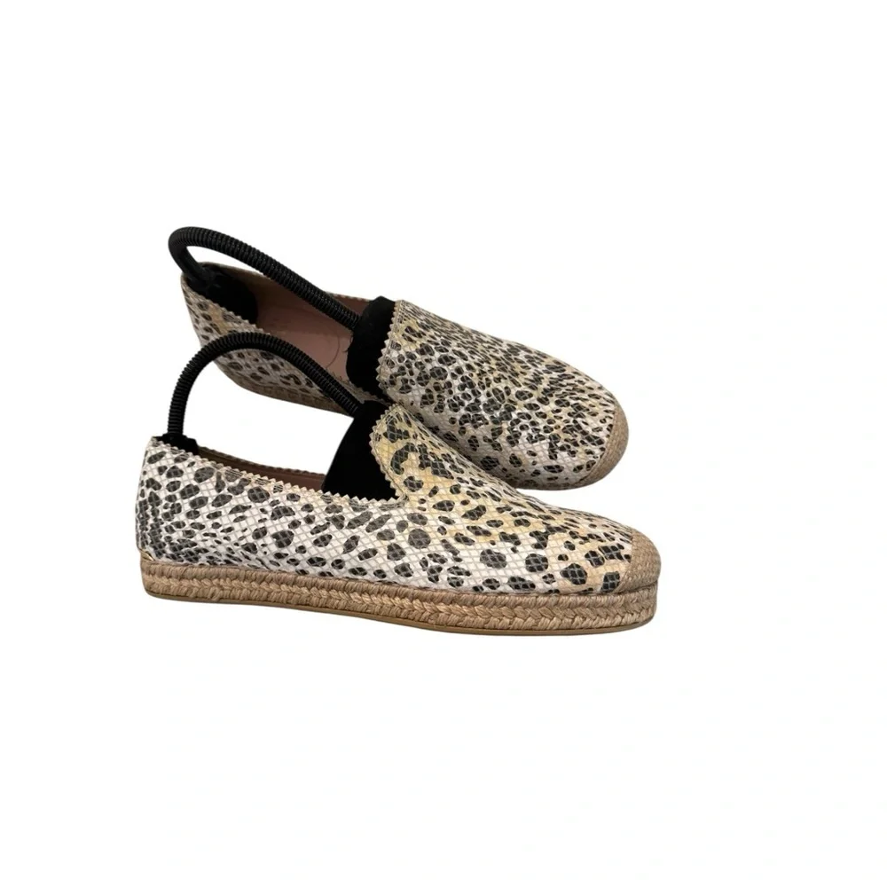 Stuart Weitzman Biarritz Leopard-Print Linen Espadrille, Sun Leopard Size 7.5 M